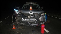 Zběsilá honička na Olomoucku. Řidič policistům zmasakroval služební auto