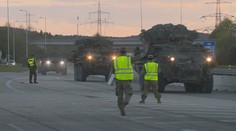 První americký konvoj je v Česku. Dorazila třetina vojáků s technikou