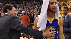 Jako horký nůž máslem! Golden State ovládli sérii 4:0 na zápasy