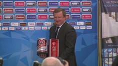 Vrbův start u reprezentace: Rozbitá trofej a střepy. Budou znamenat štěstí?