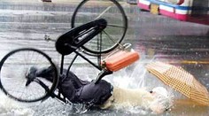 Tvrdé přistání: z kola na zem