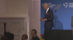 VIDEO: Známky nemoci, nebo tanec před kamerou? Biden středem pozornosti