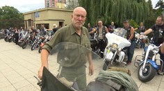 Motorkáři se loučili s legendou, vyprovodilo ji burácení harleyů