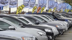 AAA AUTO naděluje s Mikulášem velkým i těm nejmenším zákazníkům