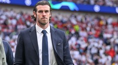 Blíží se návrat Balea k fotbalu? Slavného Velšana chtějí opět do Wrexhamu