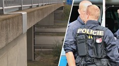 Smrt dívky po pádu na D5: Někdo ji zabil, psal zdrcený otec. Policie už má jasno