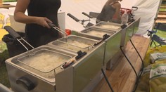Hygienici na letních akcích. Předpisy porušily desítky stánkařů