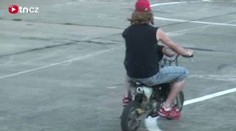 Gentlemani na motorkách si dali dostaveníčko