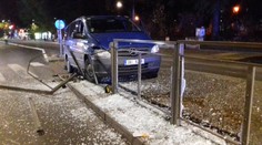 Řidič poslal dodávku na ostrůvek tramvaje. Byl namol opilý