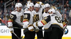 Parádní výkon! Nosek zažil v NHL životní zápas. Vrána znovu skóroval