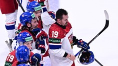 Hokejisté vypnuli sociální sítě: Kritiku nečtou, Bouzková fandí soupeři