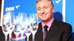 Topolánek kongres ustál, jednání střídala zábava. SESTŘIH