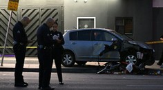 V Los Angeles najelo auto do davu lidí. Na místě je přes třicet zraněných