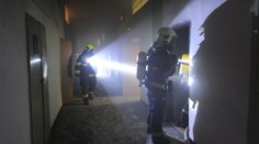 V Praze hořela ubytovna. Před ohněm muselo utéct i osm dětí