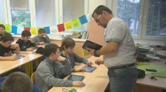 Fígl na učitele: Politici jim peníze přidali, ředitelé ubrali!