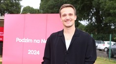 Martin Carev oznámil radostnou novinu. Pochlubil se miminkem v náručí