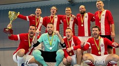 Zlatý hattrick pro tým TV Nova. Fotbalisté slaví třetí zlato mezi novináři