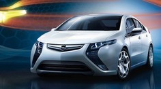 Autosalon v Ženevě: Pět největších trháků odhaleno. Autem roku je Opel Ampera!
