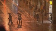 Španělsko sužují silné deště! Záchranáři pátrají po matce se synem