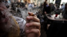 Protikuřácký zákon: Poslanci se 2 hodiny hádali a pak návrh odložili