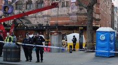 Muže v Londýně rozmačkala pouliční toaleta. Na místě zemřel