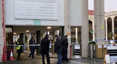 V londýnské měšitě útočil muž s nožem, zneškodnili ho svědci!