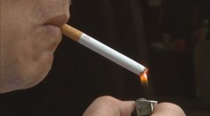 Nezvyklý krok zlínské radnice. Lidem zakázala kouřit na balkonech