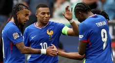 Hořký finálový týden pro Němce. Prohráli i s Francií, znovu zářil Mbappé