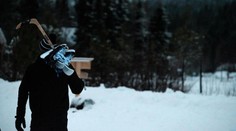 Zimní sporty, které nezruinují vaši peněženku. Tipy na to, jak si užít sníh bez drahého vybavení (a na čem raději nešetřit).