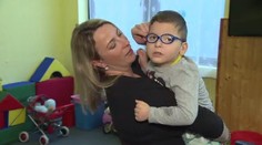 Daneček se zdál po narození zdravý. Po 3 měsících přišla rána