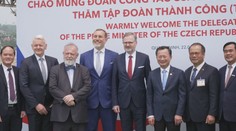 Škodovka staví továrnu ve Vietnamu. Na místě ji podpořil i premiér Fiala