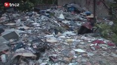 Z romského ghetta musejí zmizet. Mají u domu strašný binec
