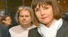 VIDEO: Tenhle muž se vždy vetře do televize. Ve stejném svetru