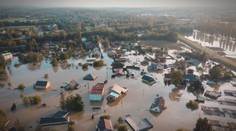 Část lidí v Ostravě stále nemůže domů. V Nové Vsi jedou čerpadla naplno