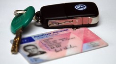 Experti chtějí nové řidiče pustit do ostrého provozu až po roce