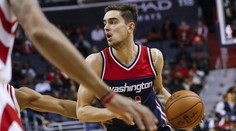 Satoranský válel, ale když nebyl na hřišti, Wizards zápas ztratili