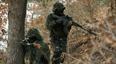 Jižní Korea zahájila varovnou palbu. Vojáci KLDR se chystali překročit její hranice