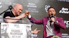 Opilý McGregor vyváděl! Na tiskovce hrozil Khabibovi smrtí