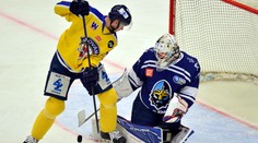 Urážky i pěsti. Bývalý extraligový hokejista napadl manažera a vrátnou