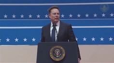 Musk chce zrušit finanční podporu mezinárodních organizací. Pocítí to i v Česku