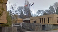 Učitelka si nedala říct. Nachytali ji při sexu se studenty už potřetí