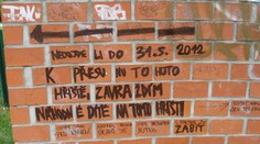 Autor výhružky je stále na svobodě, lidé v Olomouci mají strach
