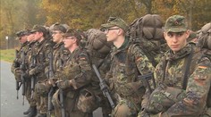 Německo schválilo novou formu vojenské služby. Lidé se bojí povinných odvodů
