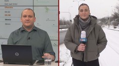 Sníh zpomalil dopravu po celé republice. Před Prahou stály hodinové kolony