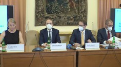Tisková konference Ministerstva zahraničí k turistické sezoně