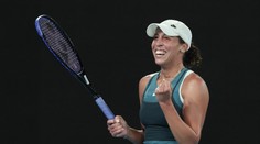 Světová jednička v slzách. Žhavé finále Australian Open vyhrála Keysová