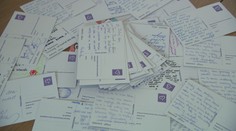 Psaní od srdce dokáže seniorům změnit život. Zapojit se může každý