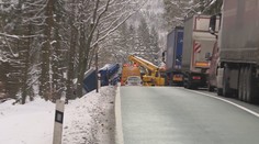 ČHMÚ upravil výstrahu. Stále varuje před vydatným sněžením a závějemi