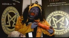 Ulice Mexico City ZAPLAVILY ZOMBIE! Pochutnávaly si na LIDSKÉM MASE