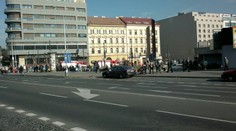 KOLAPS V CENTRU PRAHY! Kolony aut a zastavené tramvaje!